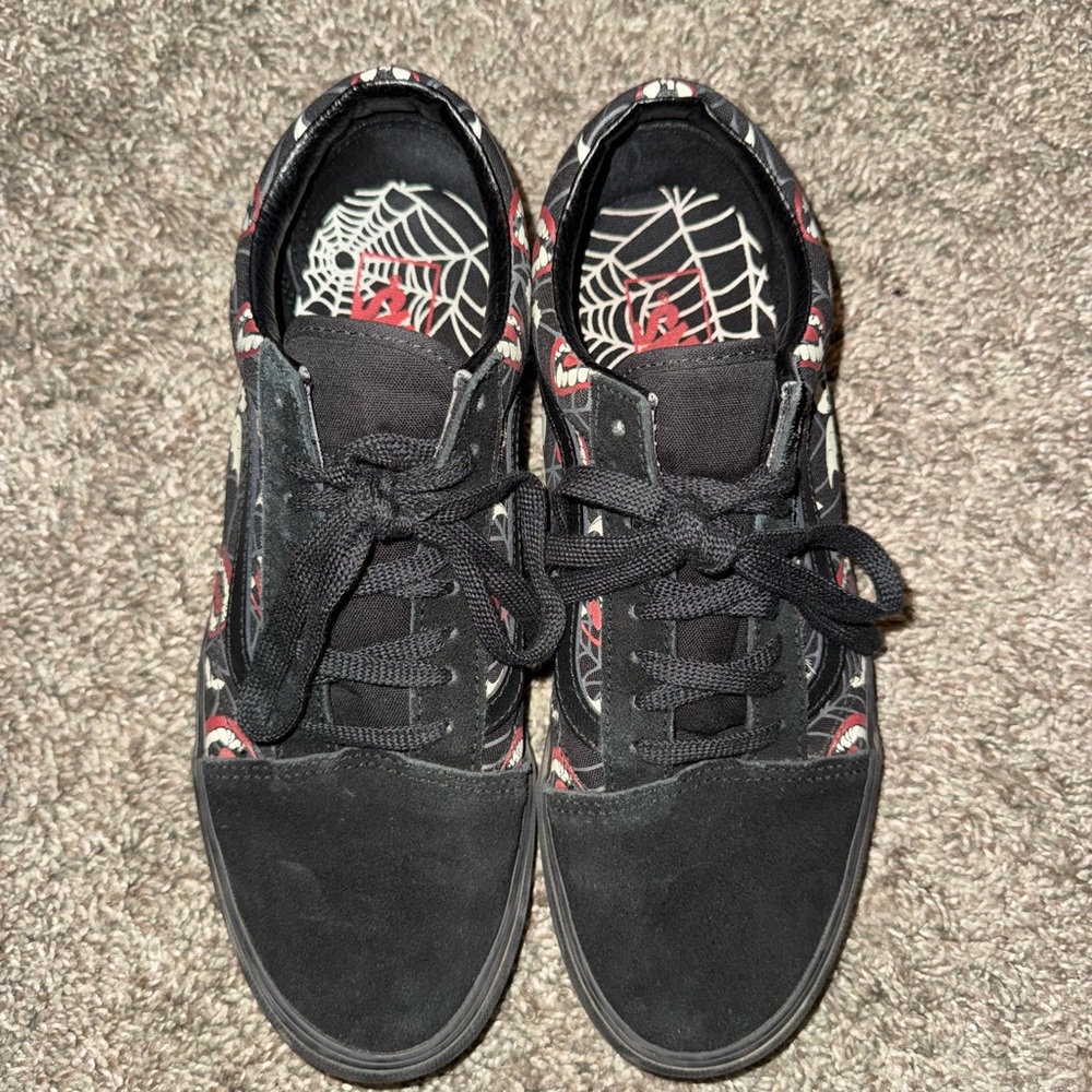 Vans Glow In The Dark Halloween Edition